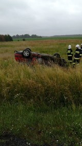 Wypadek między Stołcznem a Gwieździnem. Wezwano śmigłowiec LPR (aktualizacja)