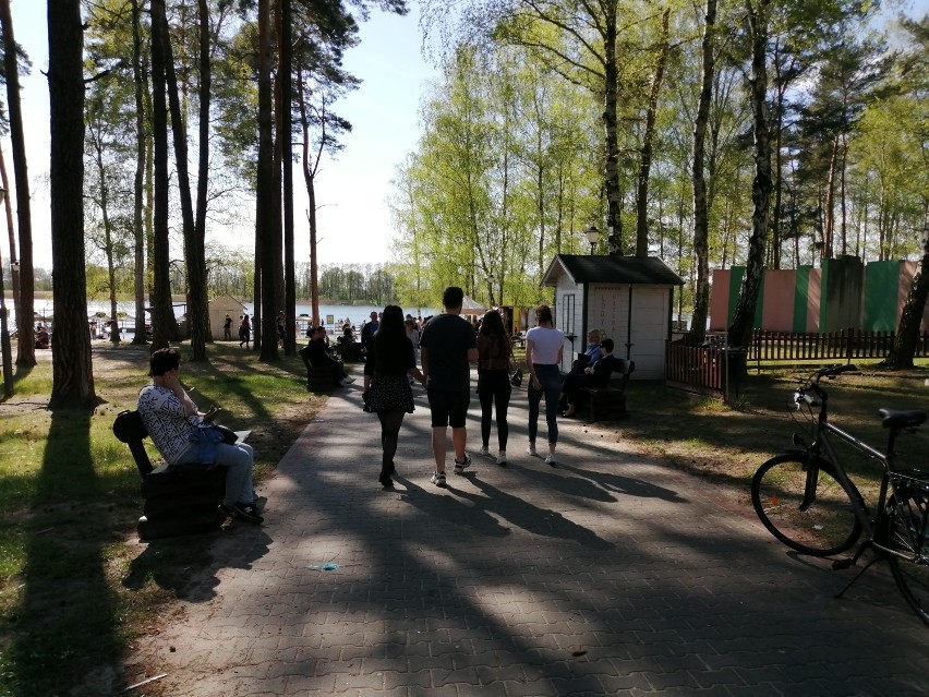 Plaża w Gołuchowie. W niedzielę wypoczywało tutaj wiele osób