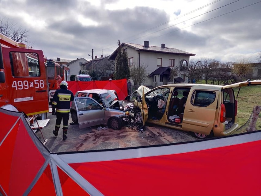 Wypadek w Niżankowicach. Nie żyje 23-letni mieszkaniec powiatu wieluńskiego 