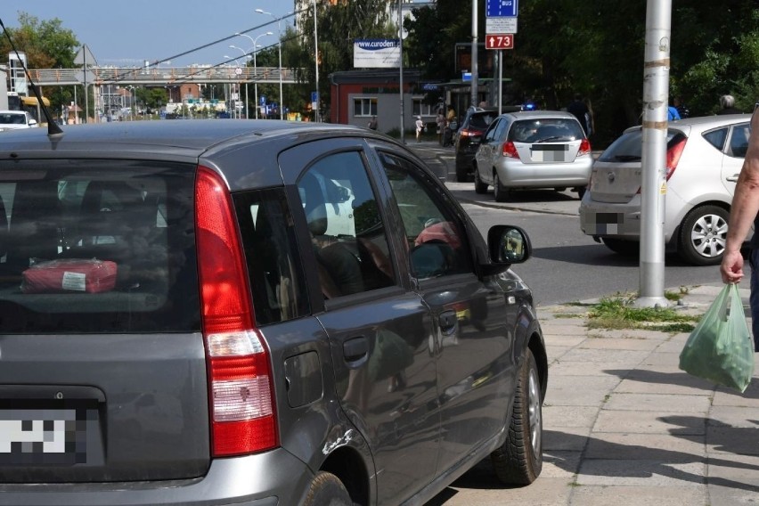 Trzy samochody brały udział w kolizji, do jakiej doszło we...