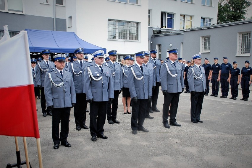 Tczew. 48 pracowników powiatowej policji awansowało na wyższe stopnie