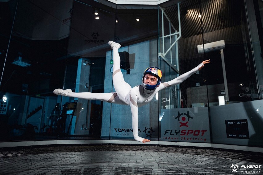 Mistrzowie indoor skydivingu zmierzą się w tunelu aerodynamicznym Flyspot w Katowicach