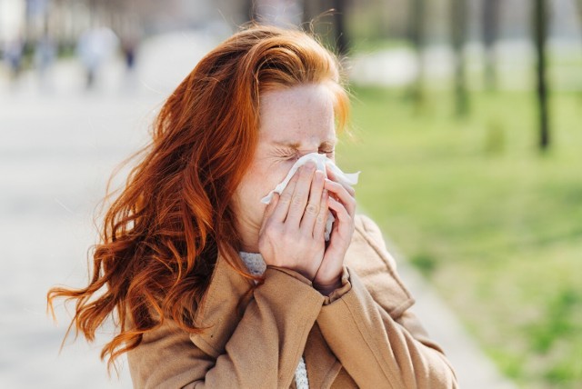 Alergicy lepiej chronieni przed COVID-19? Są na to dowody