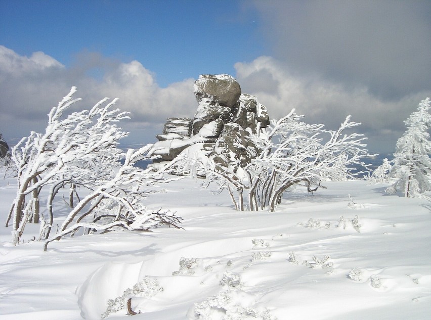 Świąteczna prognoza pogody w Górach Izerskich i Karkonoszach. Zobacz jakie będą warunki w górach