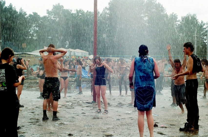 X Przystanek Woodstock 2004 -  pierwszy w Kostrzynie nad Odrą [zdjęcia]
