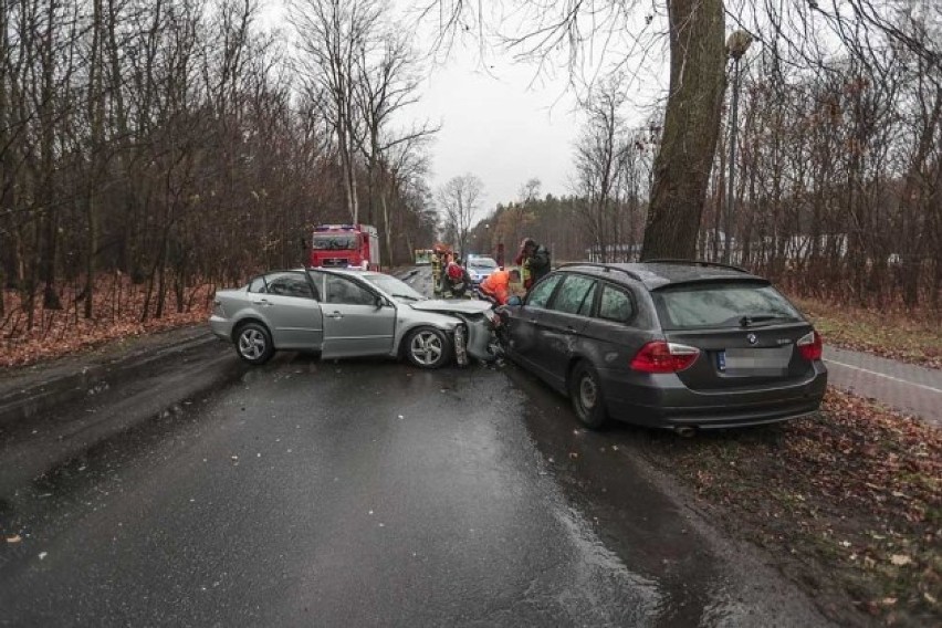 Do wypadku doszło w piątek, 7 grudnia około godz. 9.00, na...