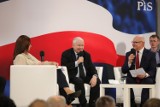 Jarosław Kaczyński w Jastrzębiu zapowiedział rozwój województwa. "Przed Śląskiem jest piękna przyszłość". Towarzyszył mu premier Morawiecki