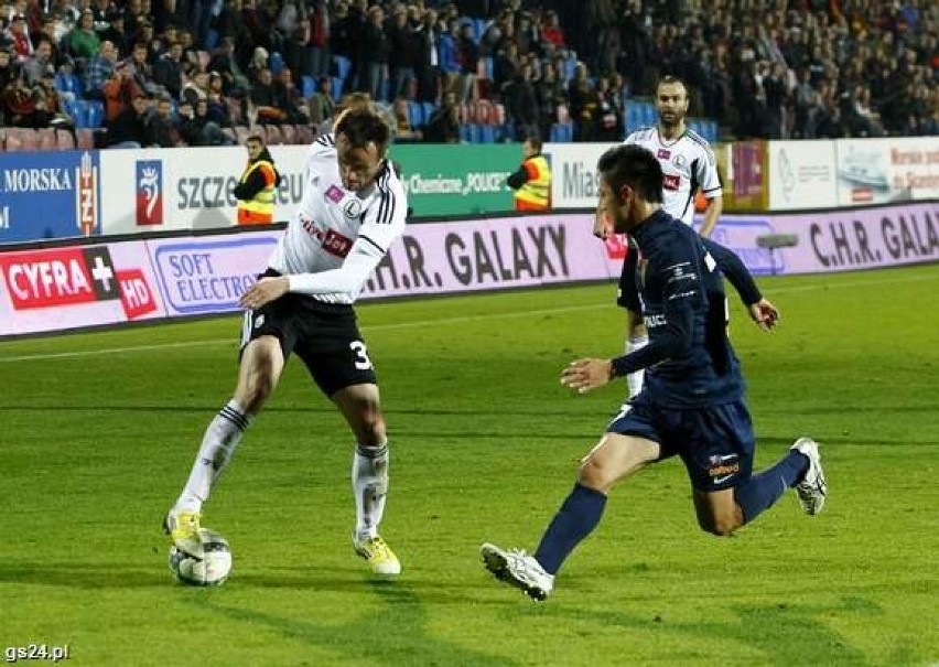 Legia Warszawa - Pogoń Szczecin 3:1. Wdowczyk wyproszony z murawy