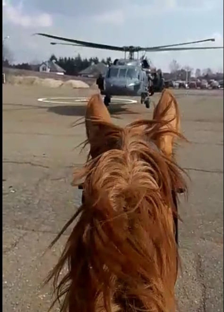 Tajemniczy helikopter lata nad Rzeszowem, budząc zainteresowanie mieszkańców. Czy jest się czego bać? [ZDJĘCIA]