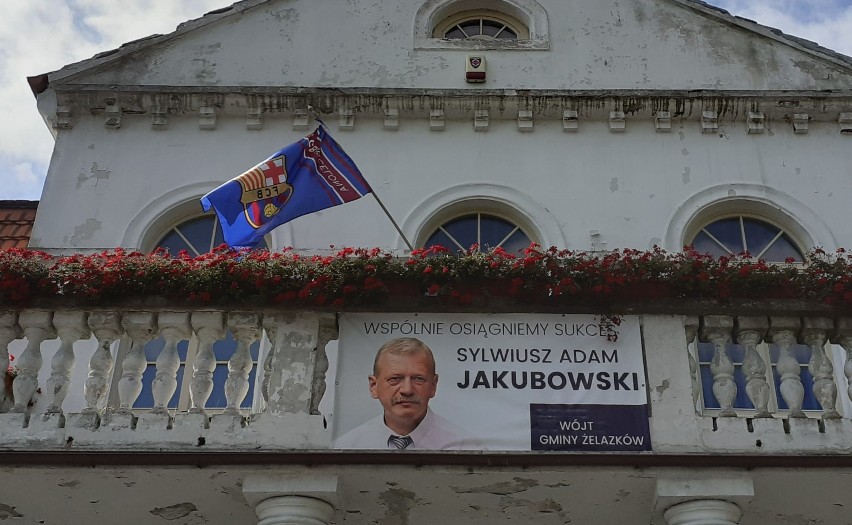 Flaga Barcelony na UG w Żelazkowie