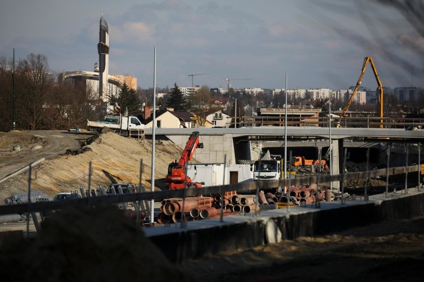 Kraków. "Koszmar i Pompeje". Mieszkańcy Ruczaju narzekają na budowę Trasy Łagiewnickiej [ZDJĘCIA] 