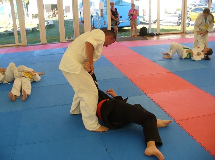 Letni obóz zawodników Jiu Jitsu i Ashihara Karate w Darłówku 