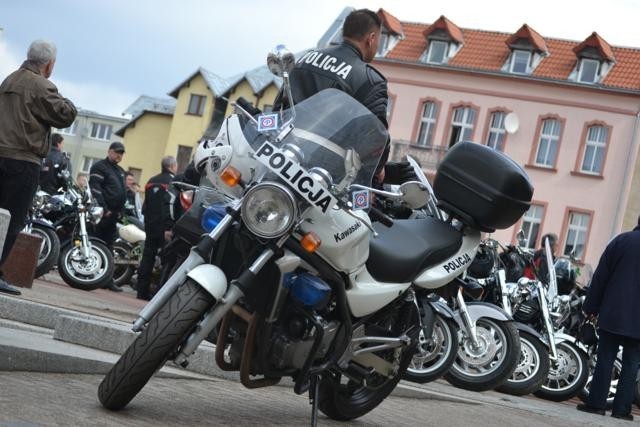 Rozpoczęcie sezonu motocyklowego. Najpierw modlitwa i święcenie, a później parada ulicami Bytowa