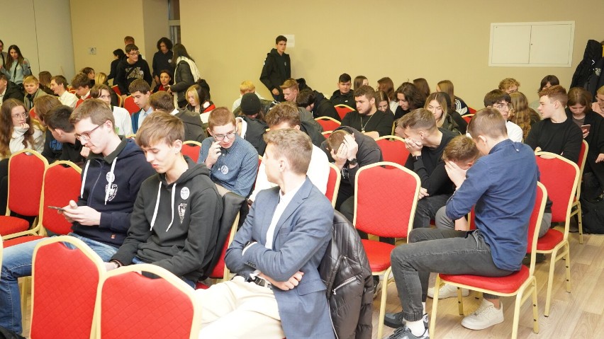  „Globalnie czy regionalnie” - Europejskie Forum Młodzieży w Polanicy-Zdroju