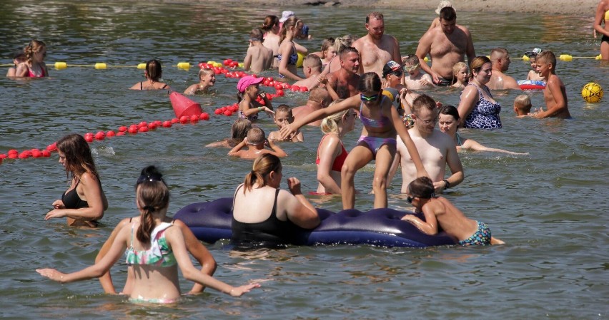 Odwiedziliśmy plażę MORiWu położoną nad malowniczym Jeziorem...