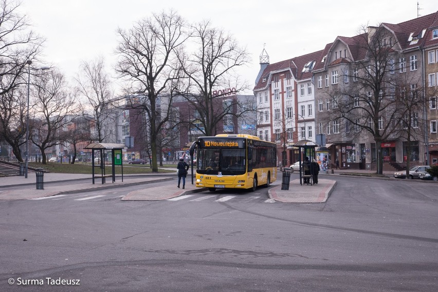 Ostatni dzień na pętli autobusowej plac Wolności w obiektywie Tadeusza Surmy [ZDJĘCIA]