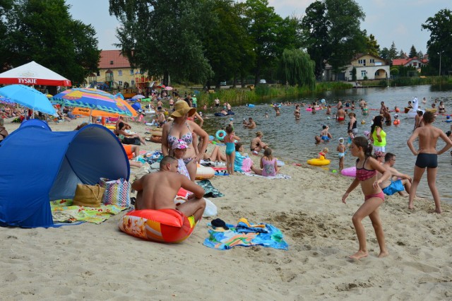 Zobacz w galerii zdjęć najpopularniejsze kąpieliska i baseny w okolicach Żagania. Przesuwaj je strzałkami. Czytaj tekst poniżej galerii