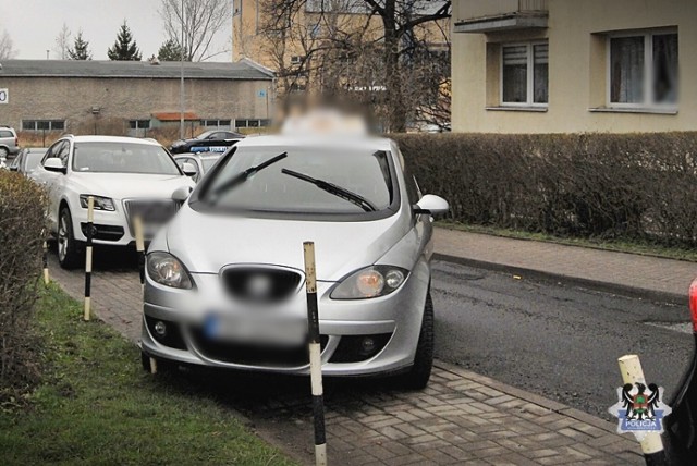 Pijani wałbrzyszanie ukradli taksówkę w czasie kursu. Wykorzystali moment, kiedy taksówkarz chciał rozmienić  pieniądze