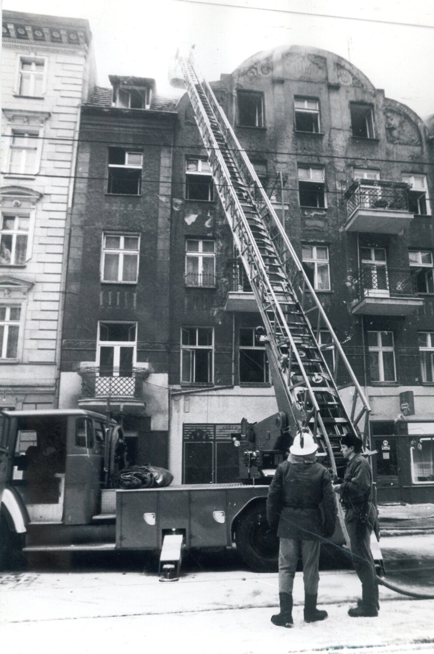 Pożar mieszkania przy ul. Jedności Narodowej w 1994 roku.