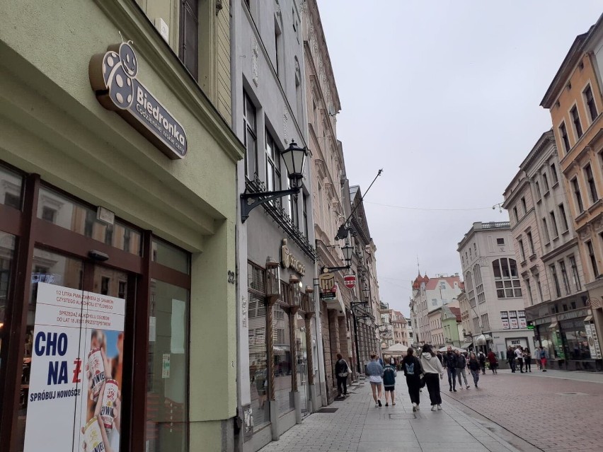 Sierpień oznacza w Toruniu prawdziwy wysyp ofert pracy w...