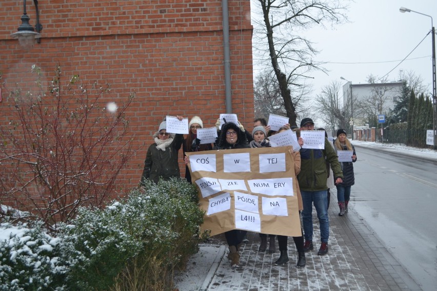 Pruszcz Gdański: Pracownicy pokuratury przyłączają się do protestów. Chcą podwyżki o 1000 złotych