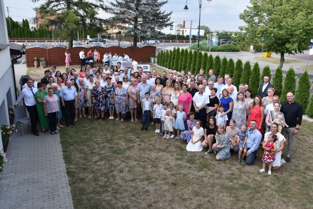 Ponad sto osób przybyło do Granowa na wielki zjazd rodziny Kalembów