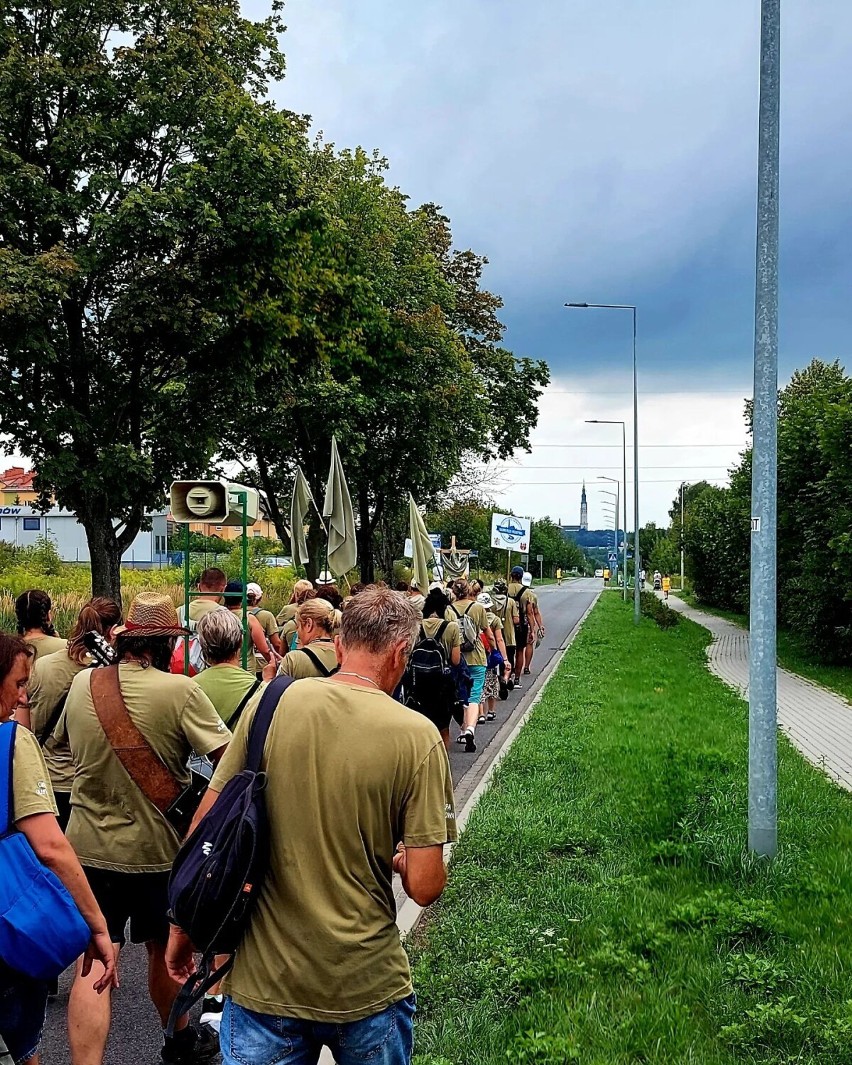 Kaliska Piesza Pielgrzymka dotarła na Jasną Górę. ZDJĘCIA