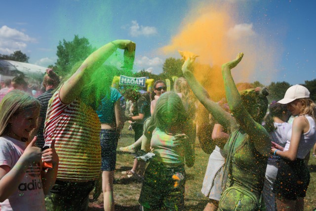 W sobotę od 15 w Fun Parku nad Sobótką trwać będzie Festiwal Baniek Mydlanych dla najmłodszych. Od 17:30 natomiast trwał będzie festiwal kolorów.