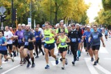 Maraton Warszawski 2019. Zdjęcia uczestników biegu na 42,195 kilometra [FOTORELACJA] 