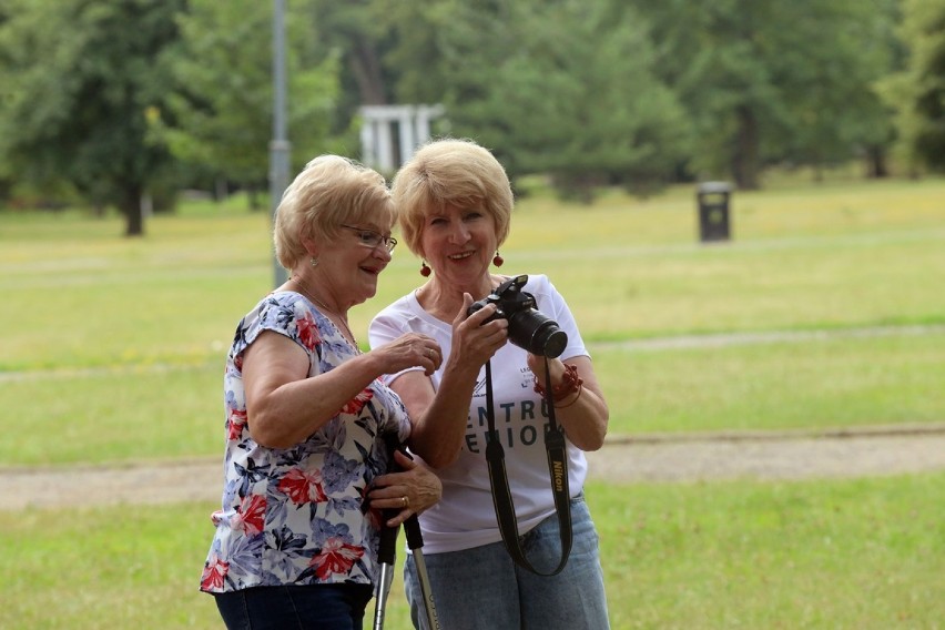 Konkurs fotograficzny dla legnickich seniorów [ZDJĘCIA]