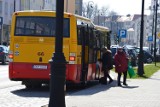 Awantury i przepychanki w autobusach MZK. Pasażerowie jeżdżą bez maseczek