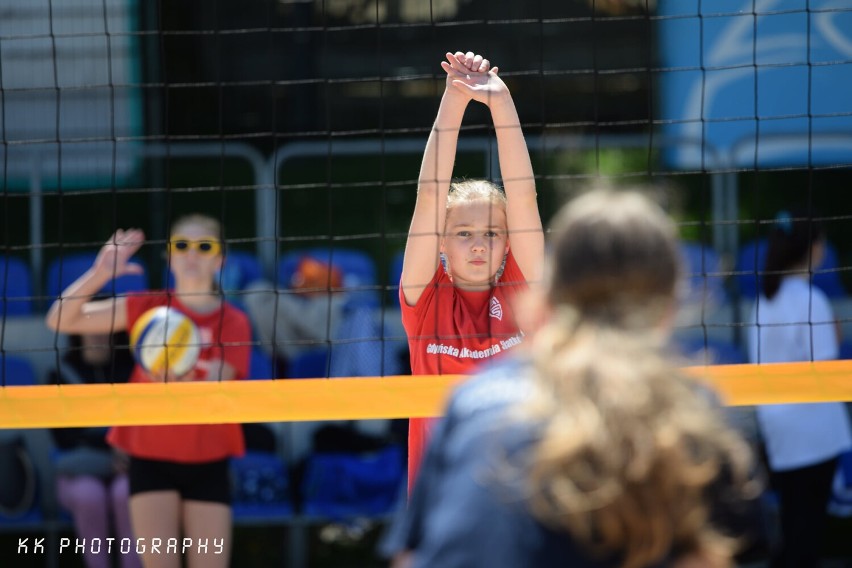 Puck: Grand Prix w mini siatkówce plażowej. Pierwsze zawody wygrali Lena Pokrzywińska,Gabriela Michalik, Oliwier Rigga, Franek Krystkiewicz