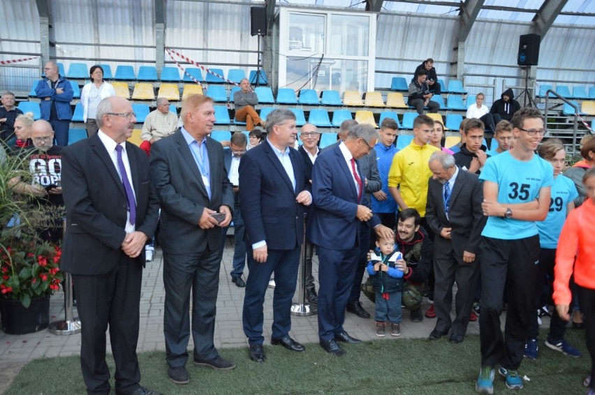 Mityng lekkoatletyczny uświetnił otwarcie stadionu w Redzie [ZDJĘCIA] [WIDEO]