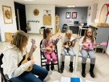 „Maluchy są dźwięczne”, czyli zajęcia muzyczne przeznaczone dla najmłodszych 