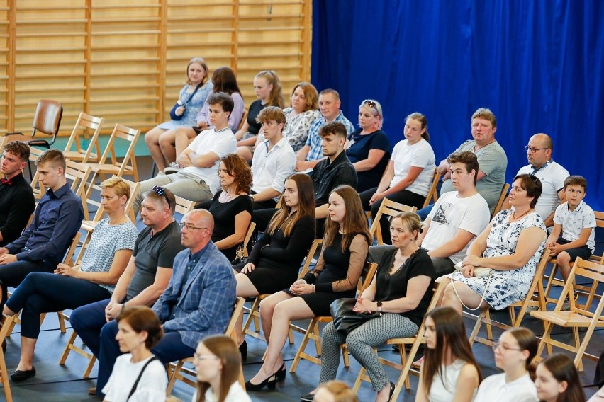 Ciężka praca zawodników i trenerów z Kraśnika została doceniona. Zobacz fotorelację z wręczenia stypendiów sportowych