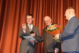 Uroczysta sesja Rady Miejskiej w Tczewie. Medal Pro Domo Trsoviensi, Tczewianin Roku, Pierścień Mechtyldy mają nowych właścicieli ZDJĘCIA