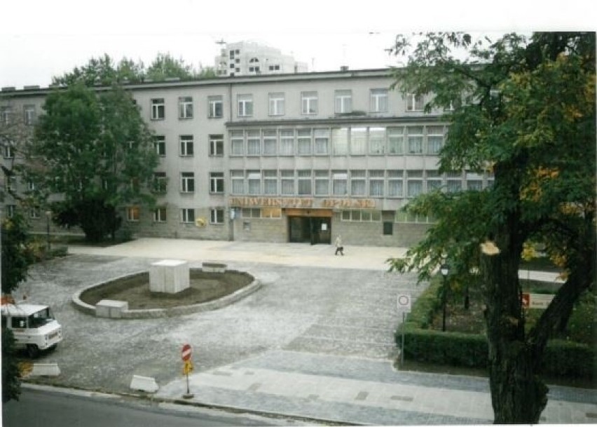 Dawny budynek główny Uniwersytetu Opolskiego przy ul....