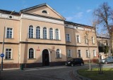 Przed Sądem Rejonowym w Kościanie rozpoczął się proces myśliwego oskarżonego o kłusownictwo