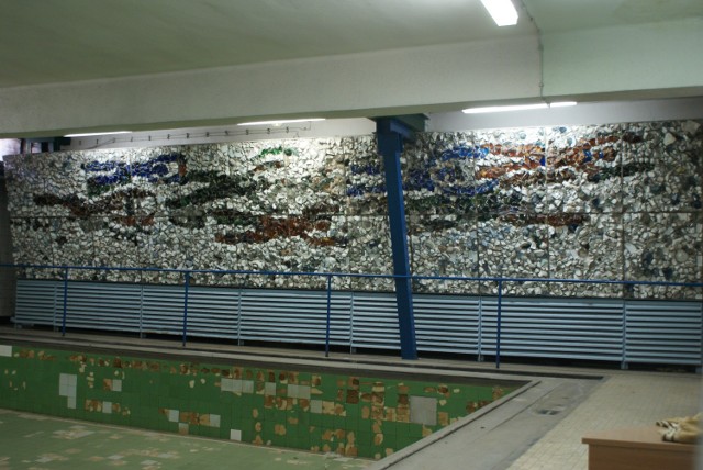 Mozaika basenowa z ZEG-u w Tychach