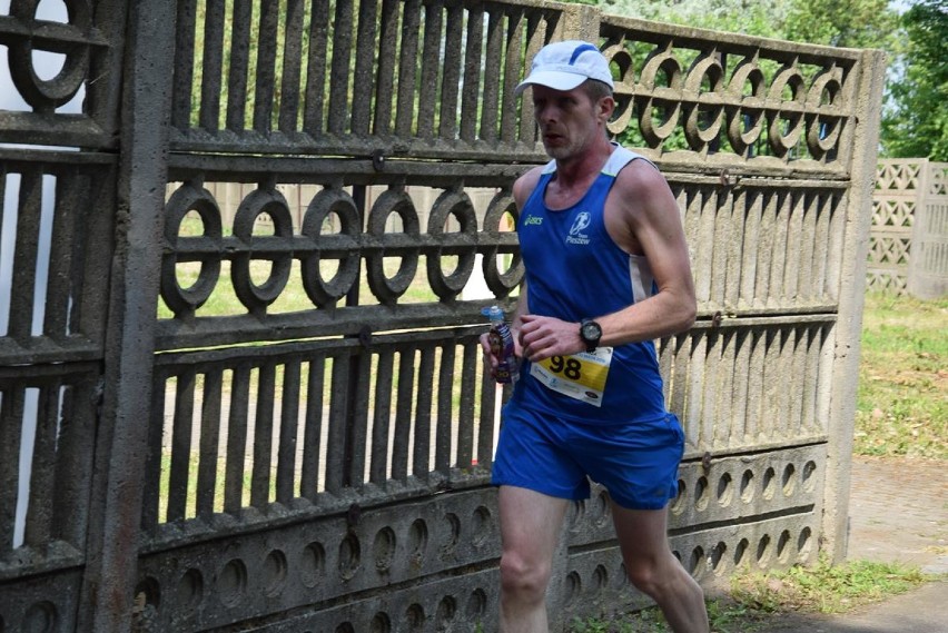 Kaliszanin Paweł Nowak zajął drugie miejsce w 100. Maratonie Ryszarda Andersza w Pleszewie [FOTO] 