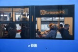 Kraków. Ukraińcy będą za darmo jeździć autobusami i tramwajami