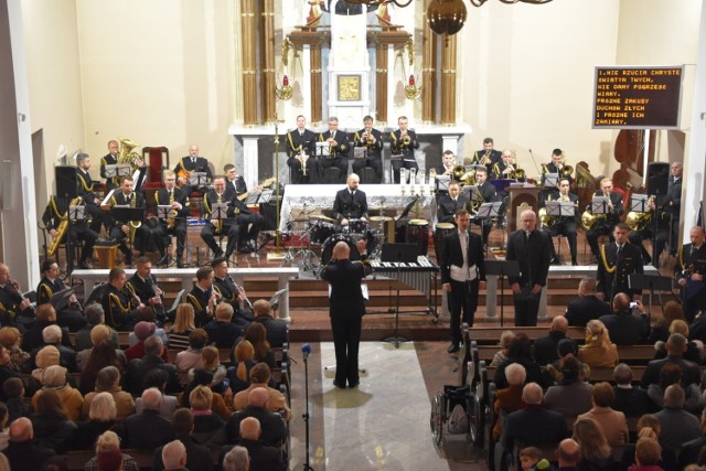 Wielki koncert patriotyczno-religijny odbył się w kościele św. Mikołaja w Szemudzie