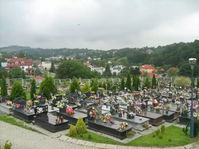 Czy powstanie elektroniczna mapa cmentarza komunalnego w Gorlicach? Z takim pomysłem wyszedł radny Adam Piechowicz
