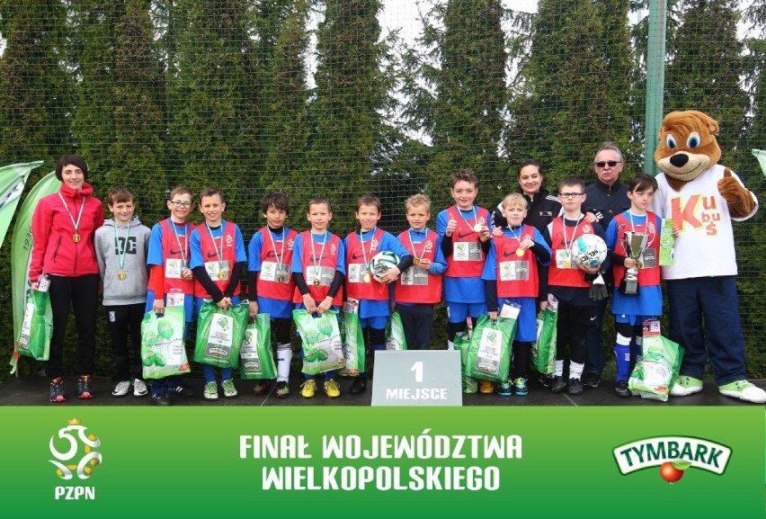 Zwycięska drużyna chłopców w kategorii U-10 SP 1 Poznań