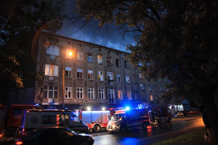 Pożar w kamienicy przy Lutomierskiej w Łodzi, 5 lipca 2016