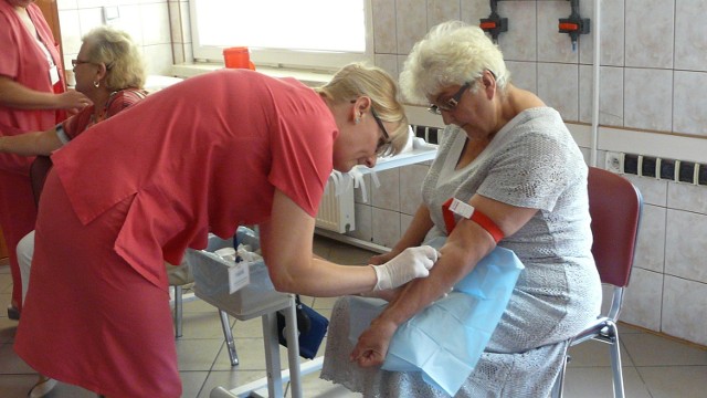 W centrum dializ przebadano 535 mieszkańców powiatu wieluńskiego. U 40 osób stwierdzono nieprawidłowe wyniki, co może świadczyć o chorobie nerek
