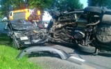 Czołowe zderzenie samochodów pod Gorzowem. Zginął jeden z kierowców, 5 osób rannych