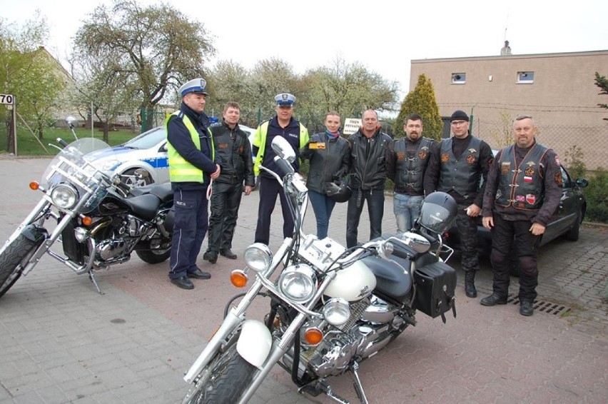 W Inowrocławiu zorganizowali akcję "Patrz w lusterka motocykle są wszędzie" 