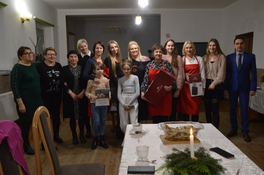 Jurorem konkursu kulinarnego w Olszanowie finalistka MasterChefa Sylwia Garska-Chmarycz| ZDJĘCIA+WIDEO