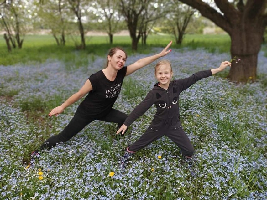 Chełm. Tak tańczą mamy ze swoimi utalentowanymi córkami.  Zobacz zdjęcia z niesamowitego konkursu fotograficznego "Moja mama tańczy"